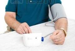 قياس ضغط الدم